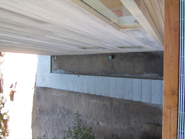 Laminate beam staircase re spar varnish – King’s Mountain4